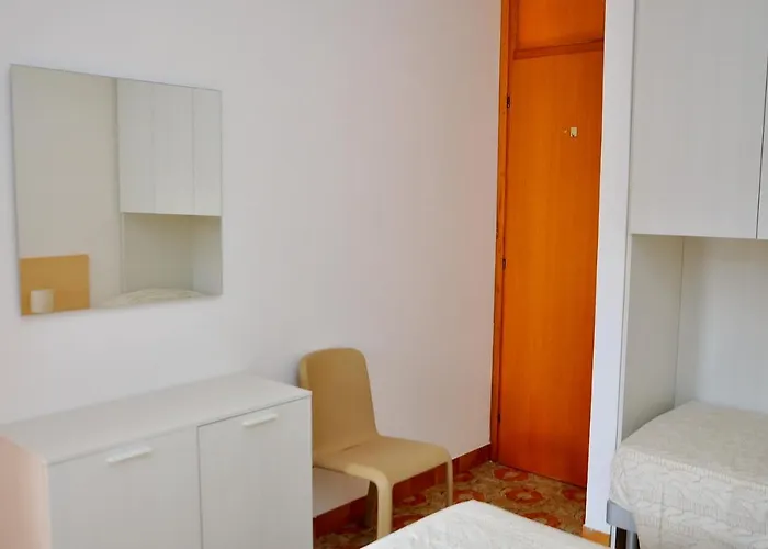 Corinzia * Μπιμπιόνε