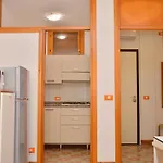 Apartament Corinzia *