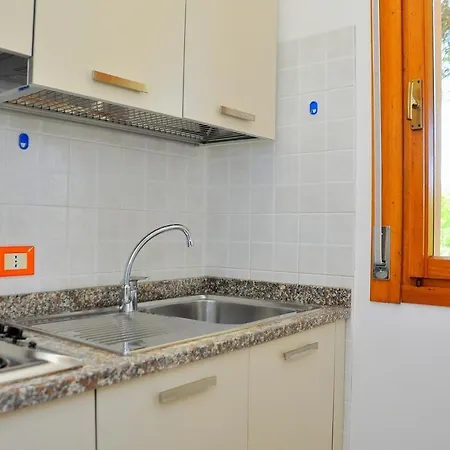 Corinzia Apartman Bibione