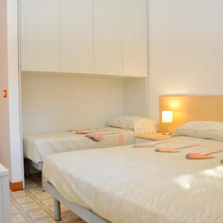 Corinzia Apartament *