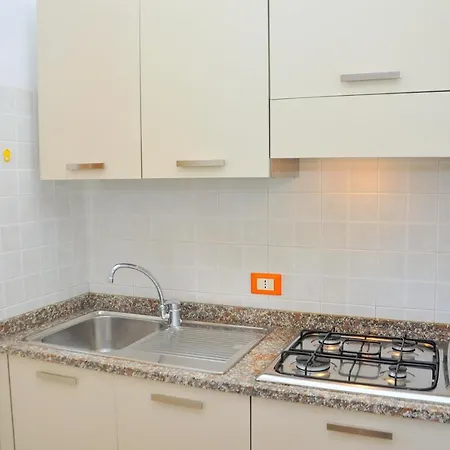 Corinzia Apartman Bibione