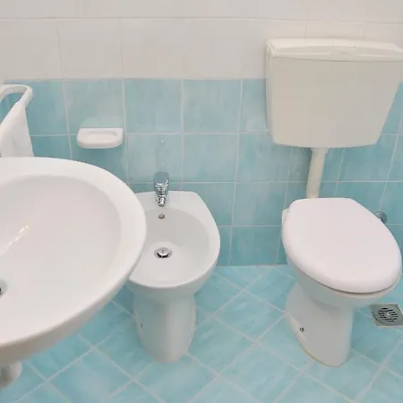 Corinzia Apartman *