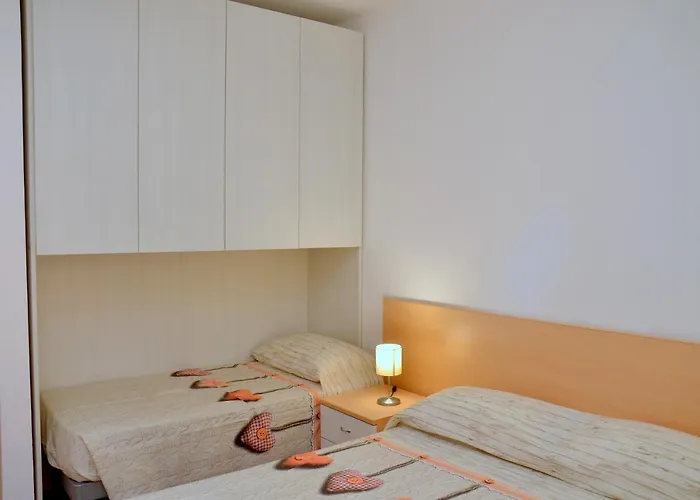 Apartment Corinzia *