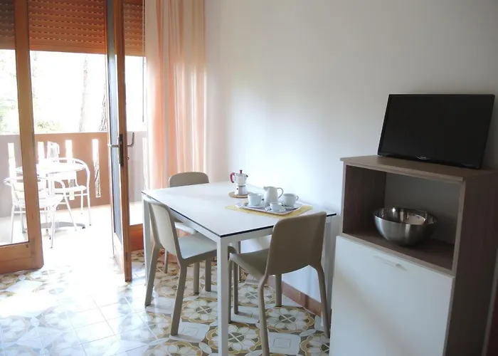 Corinzia Apartment *